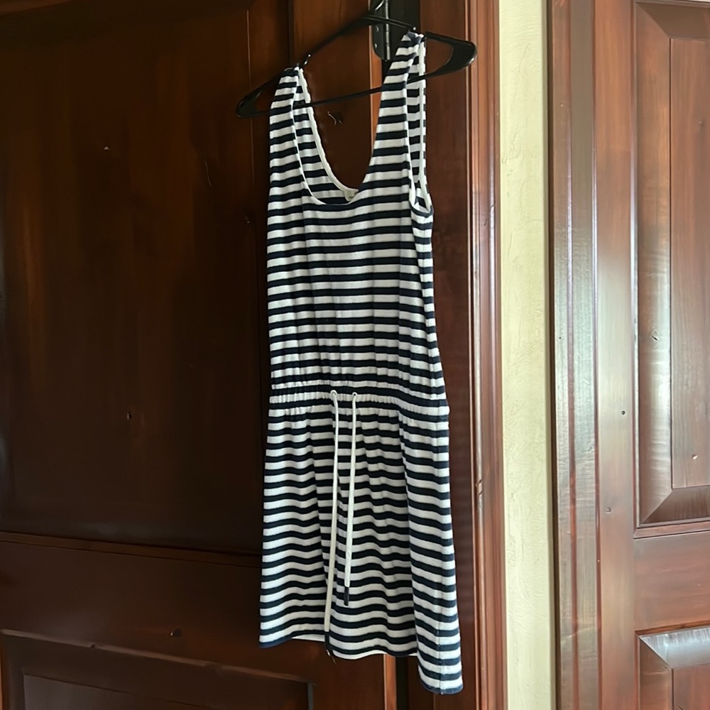 Vineyard Vines terry cloth swim cover up